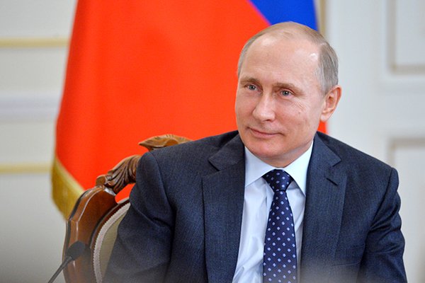 Путин изменил правила выплаты пособий беременным сотрудницам с 1 июля 
