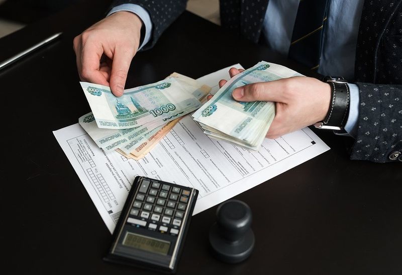 Как на «упрощенке» платить НДФЛ за работников